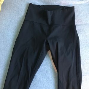 Lululemon cropped mesh leggings